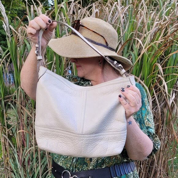 COACH WHITE PEBBLE LEATHER PURSE SATCHEL - Picture 4 of 15